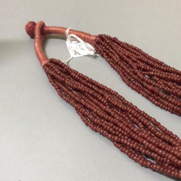 Maroon Necklace - Picture 3 of 3